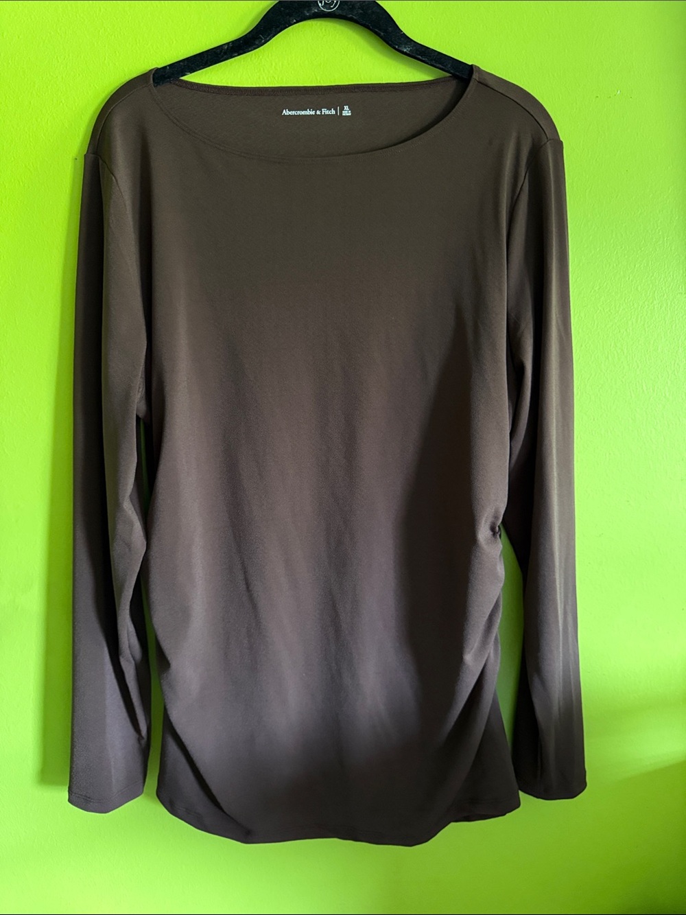 NWT Abercrombie & Fitch Brown Side Cinched Stretch Long Sleeve Top Shirt Size XL